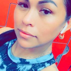 Meet your Posher, Ara